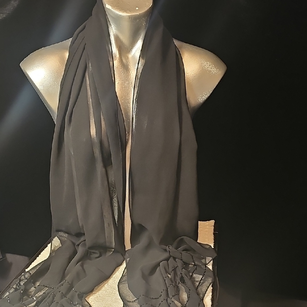 Chic Black Scarf with Lace Detailing